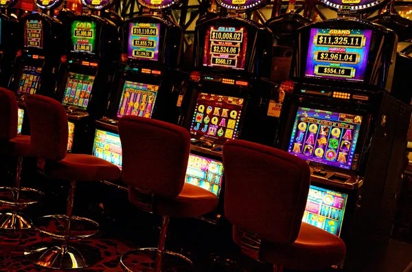 hitam slot user Mobile user and Brand